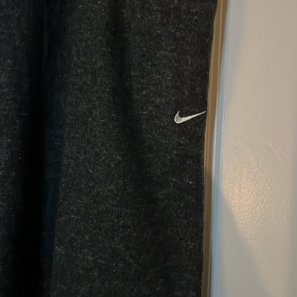 NWOT Dark Grey Nike Therma-Fit Sweatpants Men’s Size 1X - Picture 3 of 6